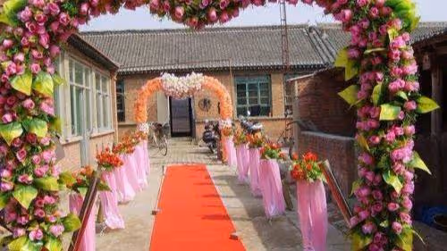 我生兒子婆婆獎勵我十萬,二胎生女兒,女兒滿月婆婆卻讓我退錢