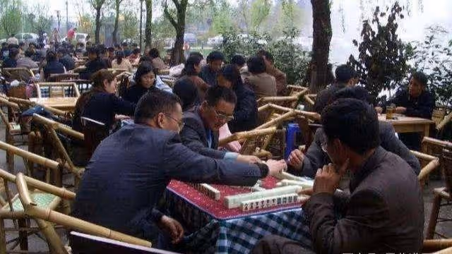 為了孩子答應復婚,可在復婚前天,弟弟發來一張照片,我拉黑前妻