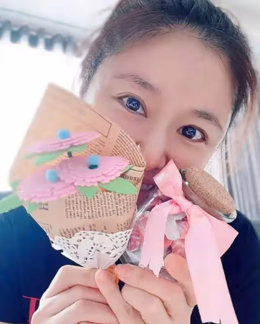 5歲小海豚正臉照曝光!遺傳林心如霍建華好基因,膚白貌美五官精緻,全網驚呼:簡直美翻了