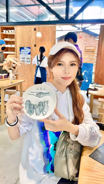 《炮仔聲》女星暫退演藝圈!挺錯人「慘遭網友霸凌」還被跟蹤「她痛哭2小時」淚喊:言詞殺不死我