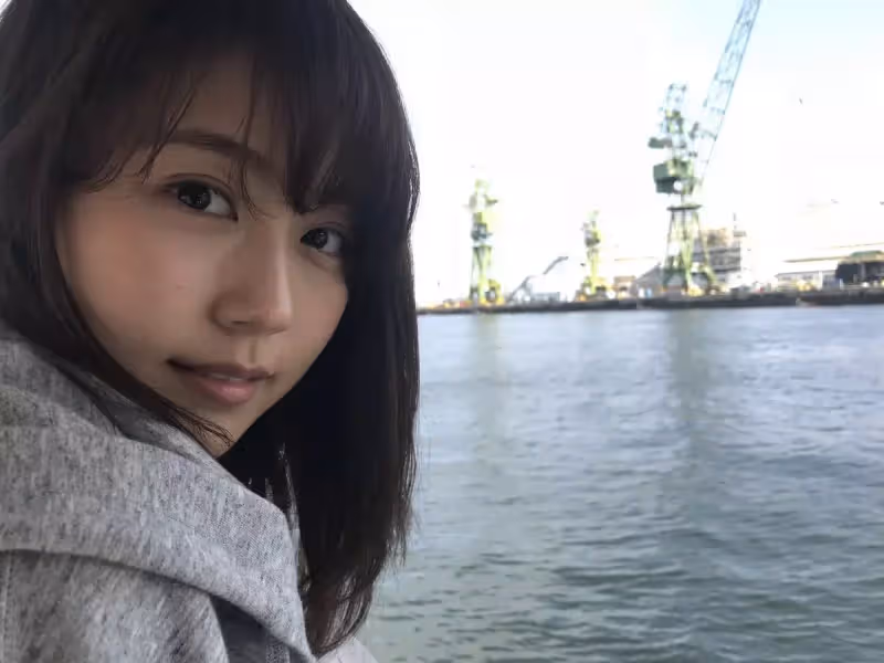 自卑到不敢笑!暴牙凸嘴女星「被酸長得像蟑螂」 砸100萬整形變「甜美大眼正妹」網驚:笑容好美