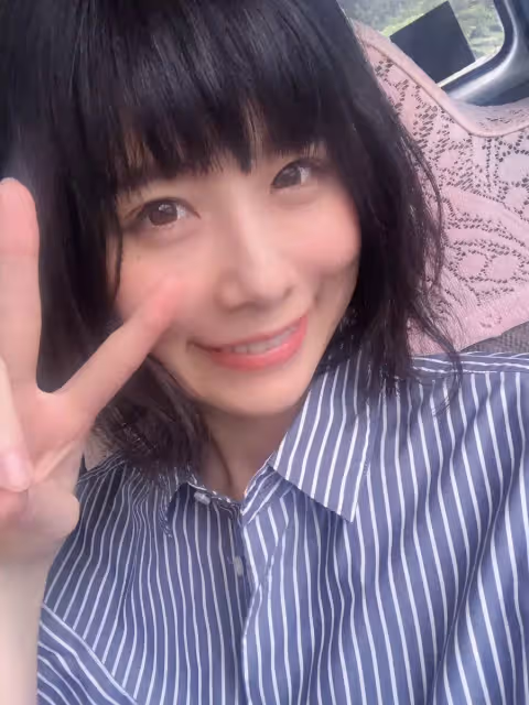 自卑到不敢笑!暴牙凸嘴女星「被酸長得像蟑螂」 砸100萬整形變「甜美大眼正妹」網驚:笑容好美