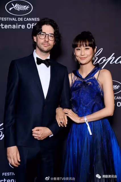 康城電影節!前TVB人氣花旦換新造型現身首映