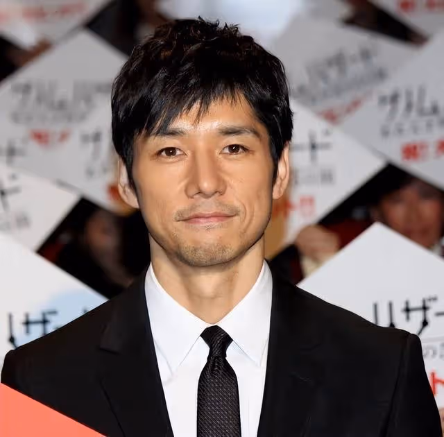日本51歲「禁慾男神」太招人了!網友評價:日本梁朝偉
