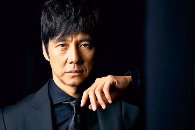 日本51歲「禁慾男神」太招人了!網友評價:日本梁朝偉