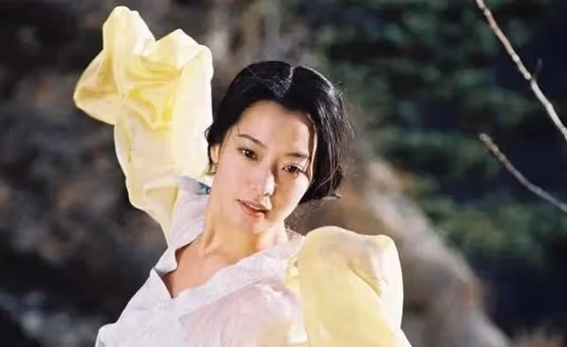 沒了韓式濾鏡,韓國女星和我國女星站一起,一個比一個小家子氣