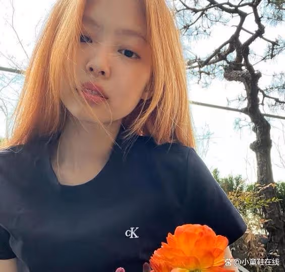 Jennie和V又被造謠出遊濟州島，粉絲怒斥反駁：P到好像真圖也太無語