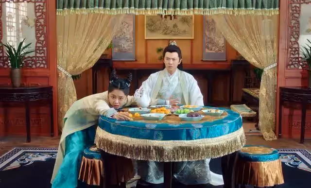 娃娃臉譚松韻:把角色演活了,演一個像一個,簡直是劇拋人_范曉瑩_觀眾_職場