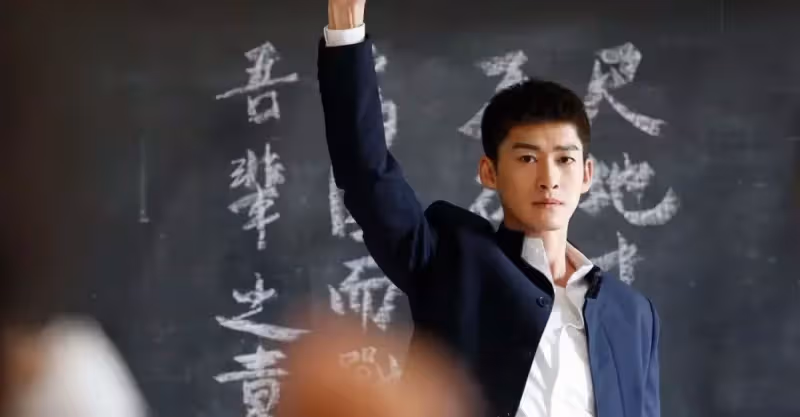 張翰《烽煙盡處》順利收官 首挑抗戰劇 熱度一路飆升獲好評
