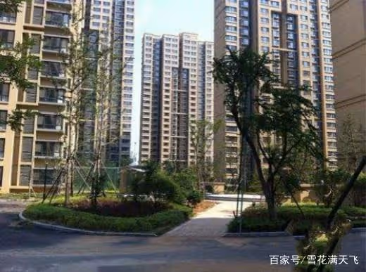 老公去世,婆婆帶小叔子來要婚房,我拿出房本,婆婆啞口無言