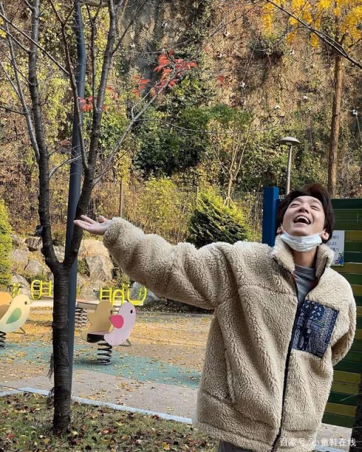 秀英鄭敬淏情牽10年！同游美國曬男女友視角照，甜喊：秀英成就了我