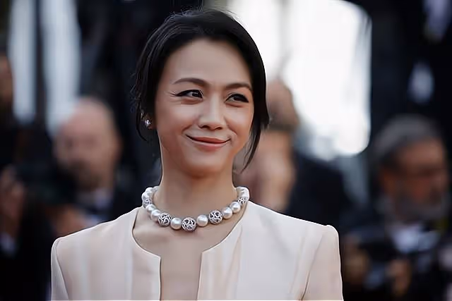 湯唯現身坎城電影節紅毯，有望奪影后 出席《分手的決心》首映