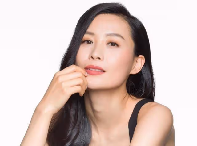 揚眉吐氣!TVB前人氣花旦進軍好萊塢成績佳,更攜老公踏康城影展