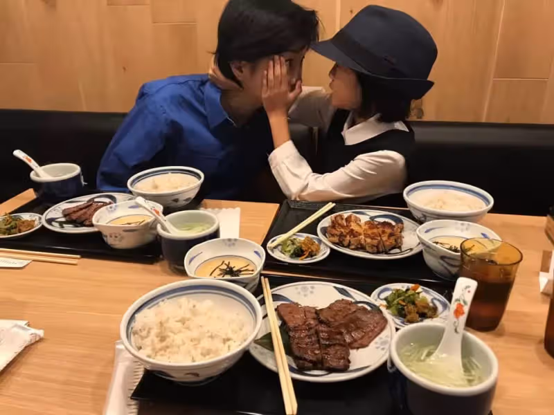 不當苦命媽!吳淡如反其道而行「放任女兒餓肚子」 自己先動筷「曝背後教育方式」:我從不逼孩子