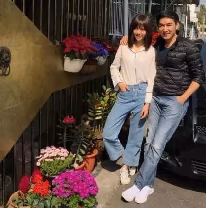 有種「不公平遺傳」叫焦恩俊女兒,一個似古典美人自帶「高級感」,一個形似路人,感嘆:命運不公啊!