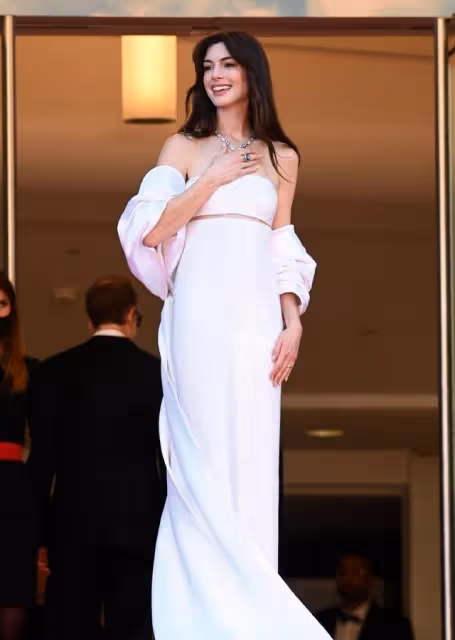 湯唯3個造型美翻坎城，還有6位中外美人穿出女神范兒，驚艷了時光