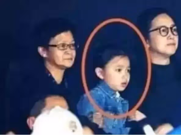 劉德華的女兒,黎明的女兒,張學友的女兒,看到郭富城的女兒:等你長大