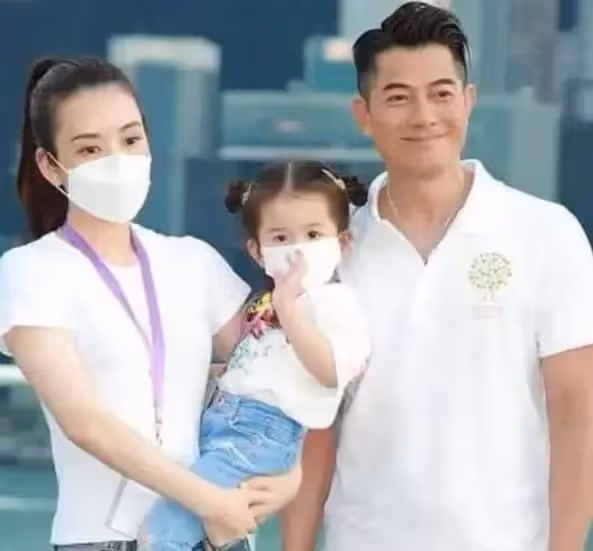 劉德華的女兒,黎明的女兒,張學友的女兒,看到郭富城的女兒:等你長大