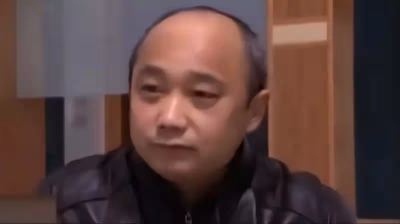 夫婦為要養老費,連告養子17年,養子忍無可忍終反擊,別當我好欺負,內情曝光網友一面倒:支持養子