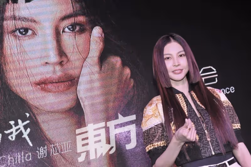 拍MV為家暴發聲遭誤會婚姻亮紅燈　謝芯亞攜老公放閃力證恩愛