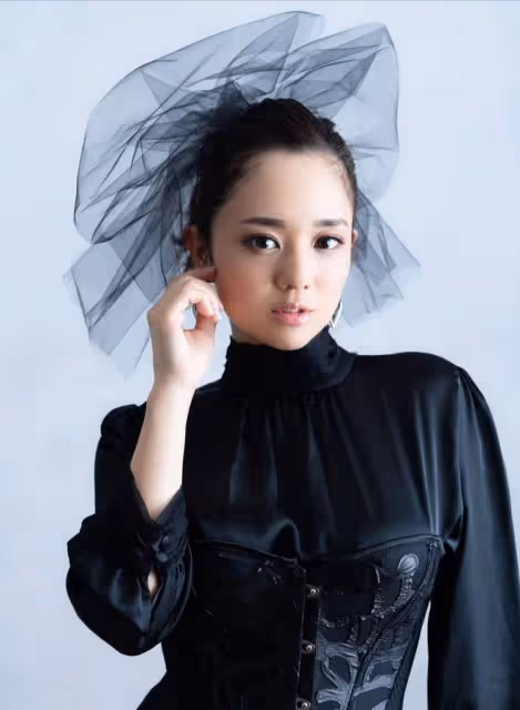 蒼井空首次曬全家福,丈夫光頭造型引關註:她的「野心」超越想像