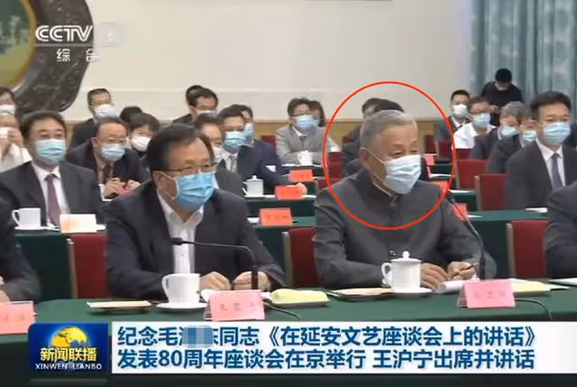 67歲陳道明上新聞聯播,滿頭白髮氣質出眾,霸氣發言領導范十足