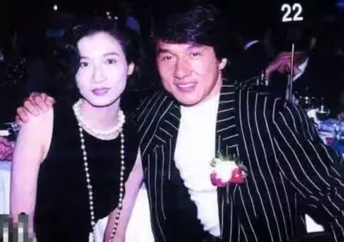 吳綺莉突髮長文喊話「某巨星」:承認了年輕時的「野心」,從來沒想超過林鳳嬌