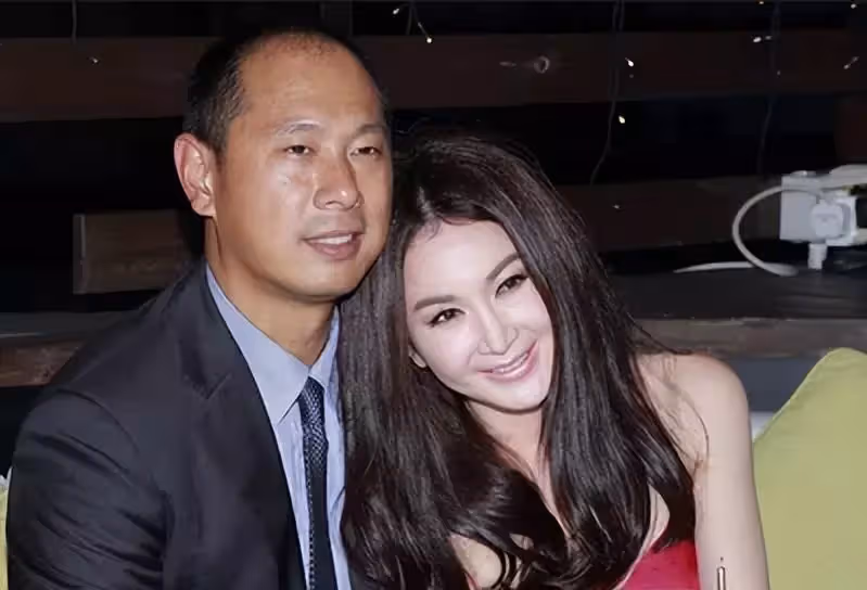 「最美妲己」溫碧霞,一顰一笑勾人心弦,曾因拍戲尺度大被罵,今嫁豪門不生子,網友:美貌真的可以當飯吃嗎?