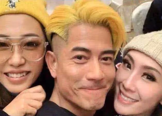 郭富城小4歲丈母娘正臉照曝光!一襲粉色衛衣身姿優雅,兩人照片曝光後顏值引熱議:這如何叫媽!