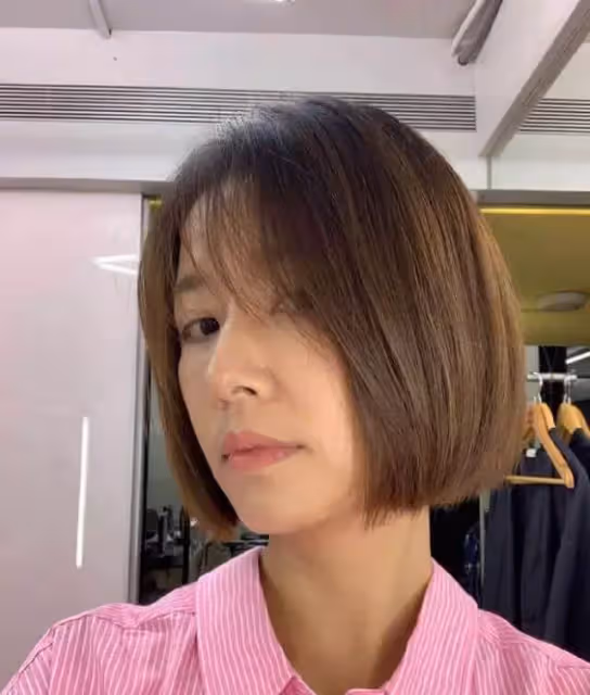 有種「換臉」叫林心如剪短髮,扎半丸子頭美了不止一點,選對髮型很關鍵,網友:氣質都不一樣了
