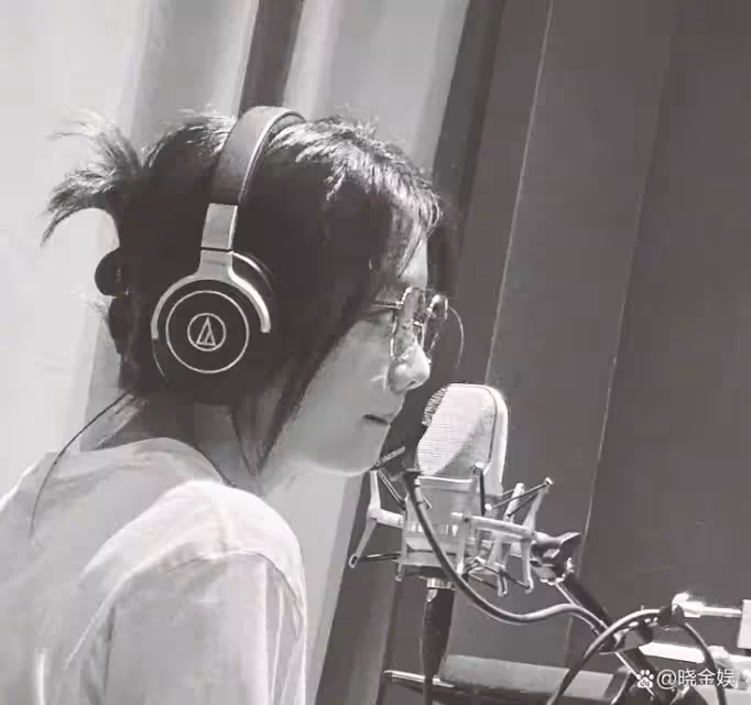 譚松韻:生日驚喜備的早,趕在5月31號之前進棚錄製原創慶生單曲