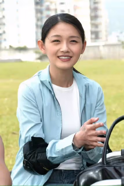 大S年輕時有多美?25歲未P照片曝光,水嫩靈動好出眾,網友:美貌至今難超越