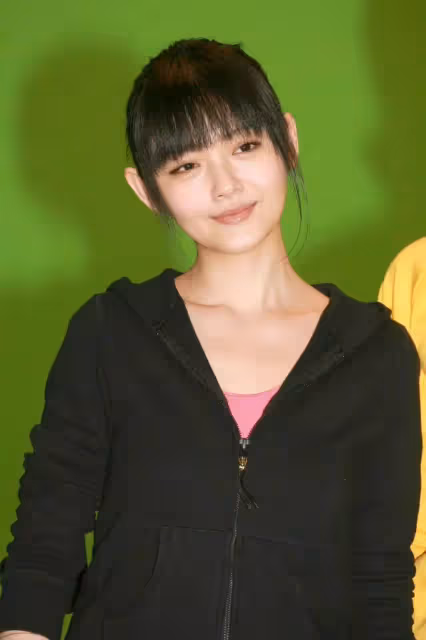 大S年輕時有多美?25歲未P照片曝光,水嫩靈動好出眾,網友:美貌至今難超越
