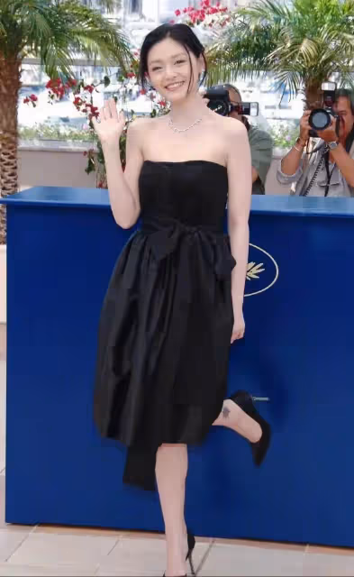 大S年輕時有多美?25歲未P照片曝光,水嫩靈動好出眾,網友:美貌至今難超越