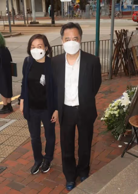 郭富城經理人父親上月離世享壽百齡,天王攜太太女兒致哀場面混亂