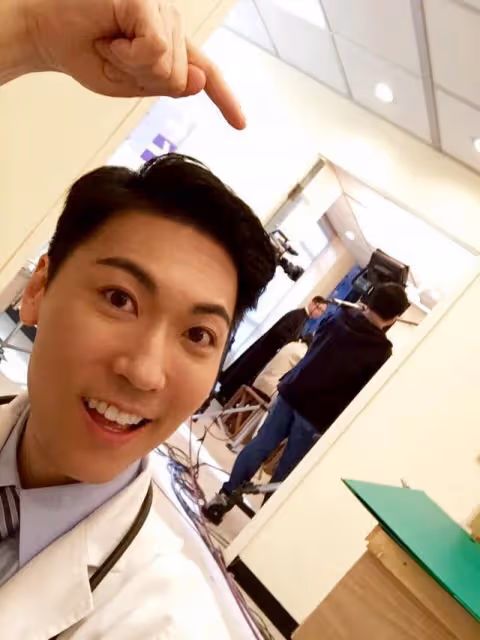 邀約不斷!TVB御用醫生約滿離巢工作不影響,曝或回澳洲做老本行
