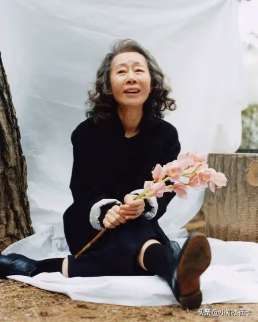 頭一天被香奈兒拒絕,第二天就拿奧斯卡?爽劇都不敢這麼寫