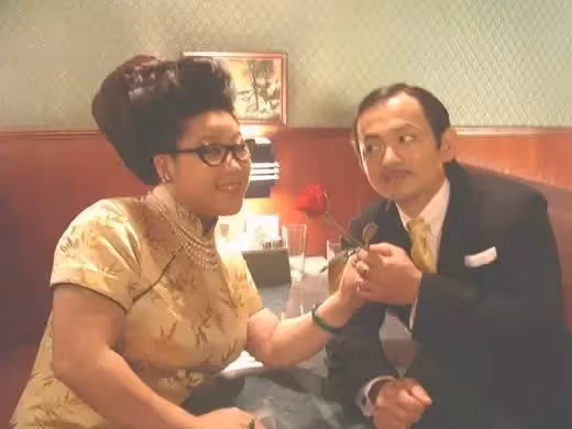 當妳永遠的左腳,蠻牛先生瞞著家人結婚,照顧獨腳妻鼓勵太太追夢,伴她躍上國際舞台