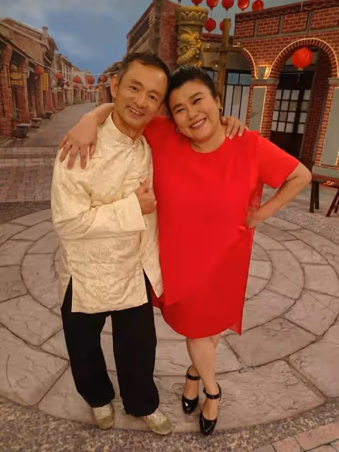 當妳永遠的左腳,蠻牛先生瞞著家人結婚,照顧獨腳妻鼓勵太太追夢,伴她躍上國際舞台