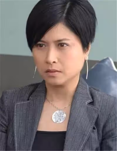 10大tvb花旦今昔「顏值對比照」曝光，有人中年持續美麗，有人優雅老去，網友：差距太大了
