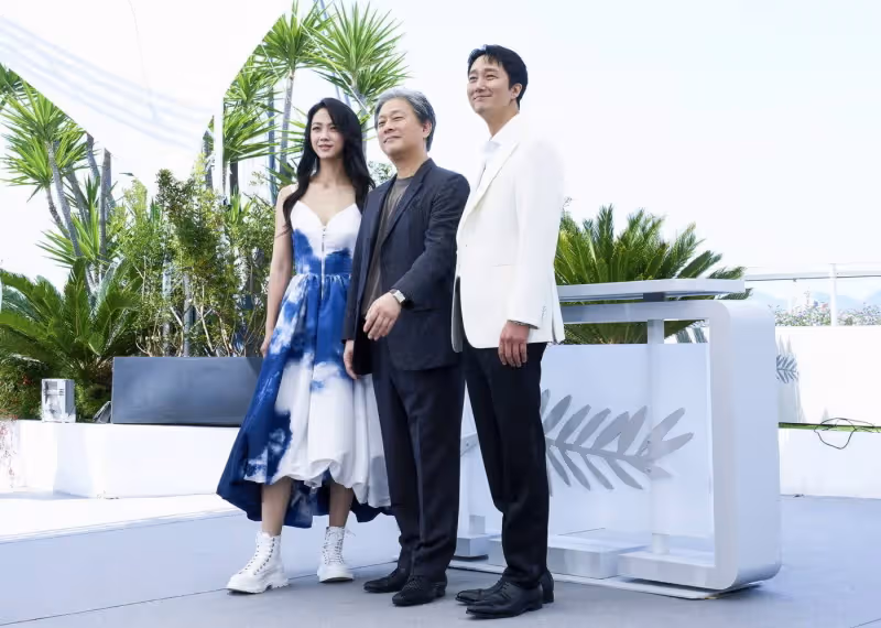 無名指戴戒撇婚變傳聞　湯唯首談夫妻分居原因