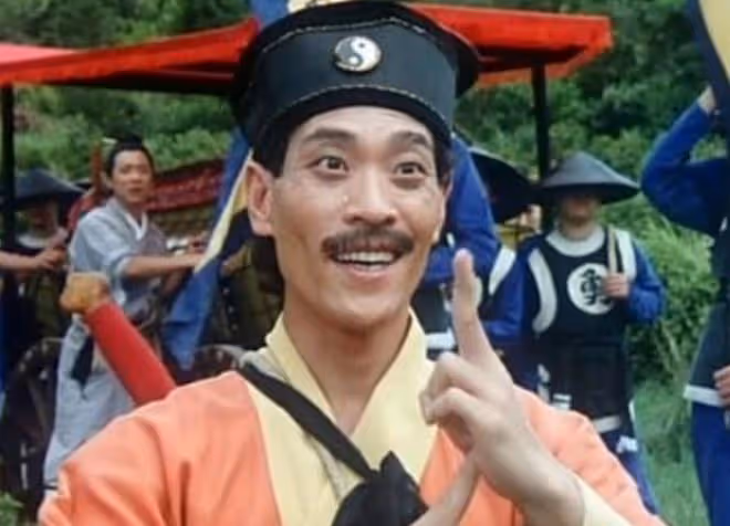 港星鍾發自曝想移居成都！68歲在內地做貿易生意，常出入高檔場所