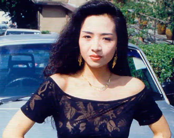 55歲葉子楣近況!花3千萬買豪宅身家豐厚,男友去世後單身多年