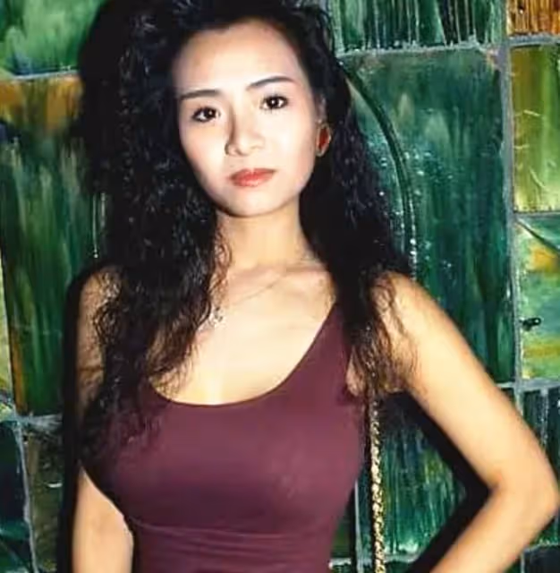 55歲葉子楣近況!花3千萬買豪宅身家豐厚,男友去世後單身多年