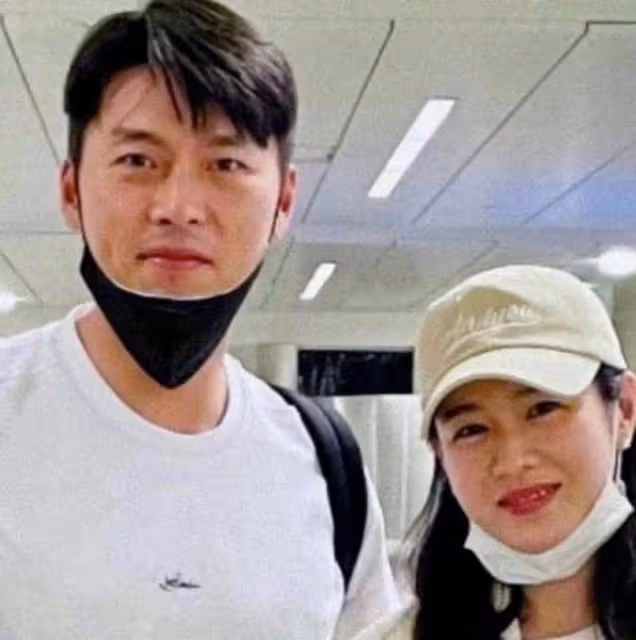 玄彬孫藝珍婚後正面合照來了!歐巴肉眼可見幸福肥了,看著圓潤了不少