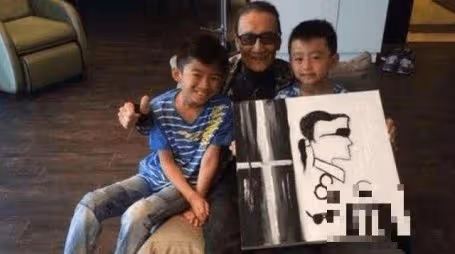 40歲張柏芝爆出4胎?和謝霆鋒離婚後,她憑什麼還能被謝賢獨寵