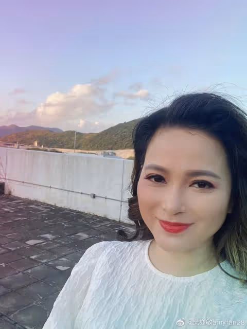 TVB「師奶」專業戶曾是港姐出身，20歲便脫髮嚴重，需戴假髮出鏡