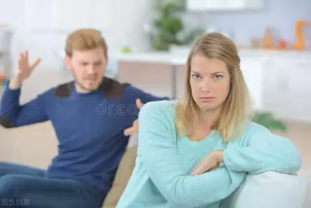 結婚三年,妻子總是獨自回娘家,妻子:你工作忙,我:滾,離婚
