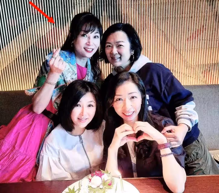 決定要愛惜身體!李嘉欣曾經歷48小時搶救「為保命放棄減肥」 近照曝光發福不少:顯得比李克勤太太健壯