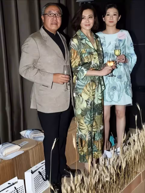 決定要愛惜身體!李嘉欣曾經歷48小時搶救「為保命放棄減肥」 近照曝光發福不少:顯得比李克勤太太健壯